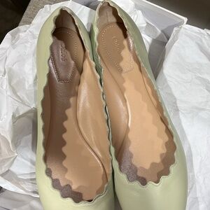 Chloe flats